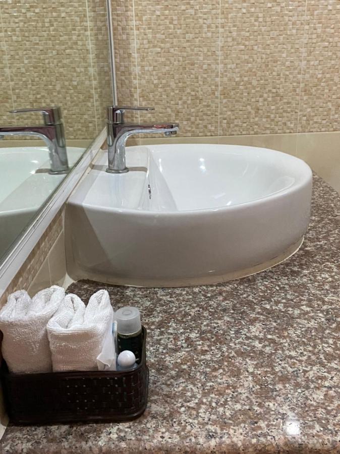 Ketsara Hotel Maha Sarakham Buitenkant foto