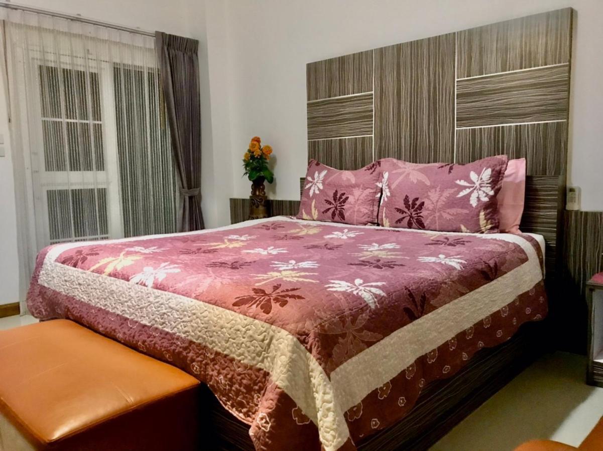 Ketsara Hotel Maha Sarakham Buitenkant foto