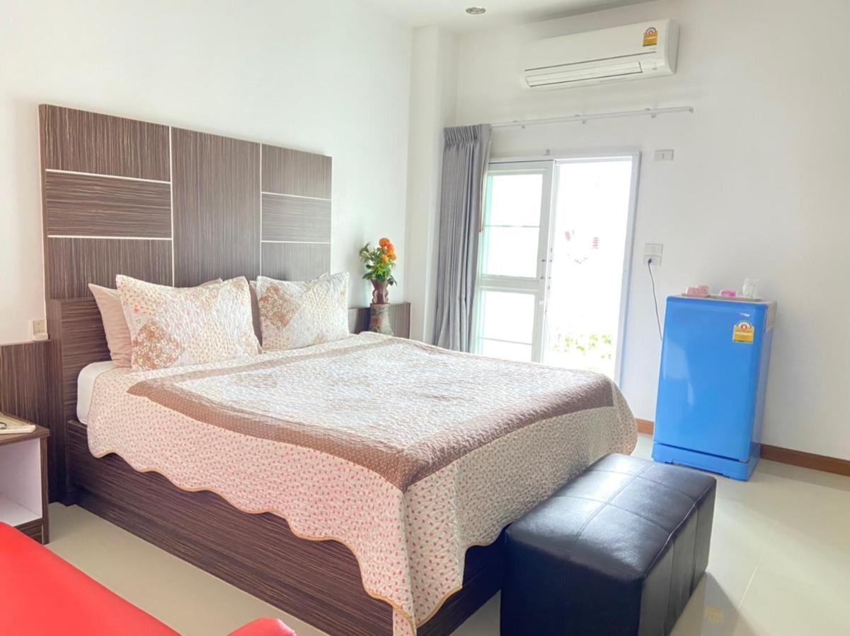 Ketsara Hotel Maha Sarakham Buitenkant foto