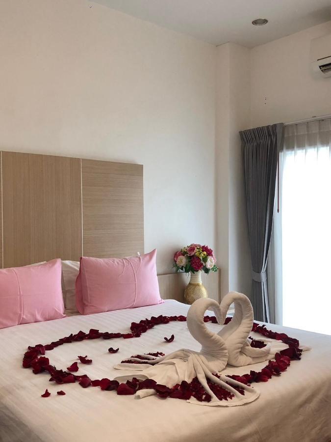 Ketsara Hotel Maha Sarakham Buitenkant foto