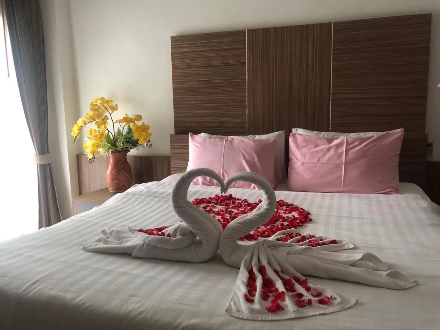 Ketsara Hotel Maha Sarakham Buitenkant foto